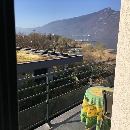 إيكس ليه با Petit Studio Dans Villa Bord De Lac المظهر الخارجي الصورة
